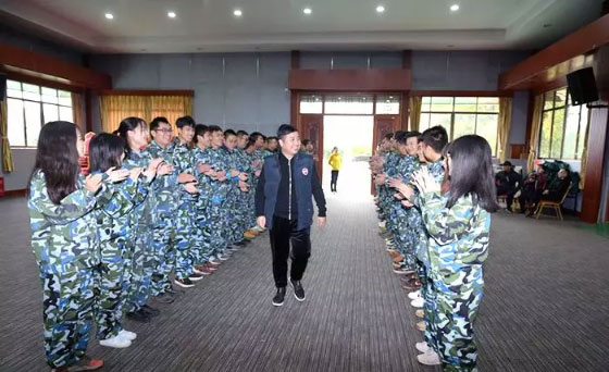 團(tuán)建活動(dòng) | 凝心聚力，我們是一家人！